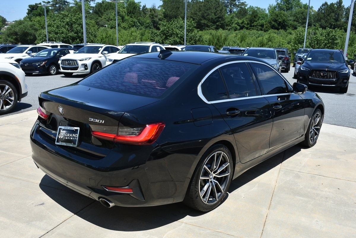 Vehicle image 6 of 38