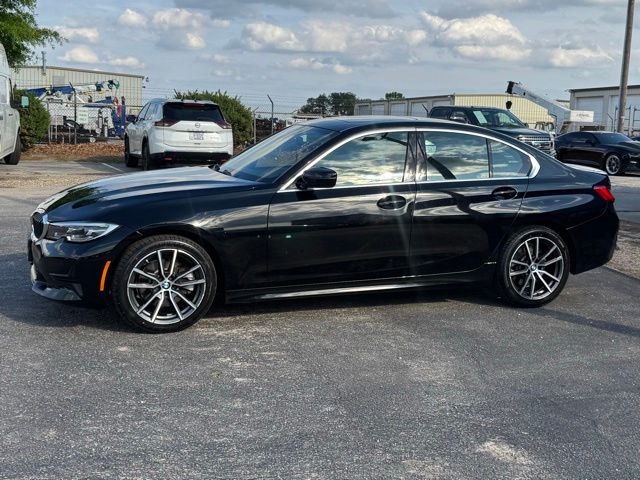 2021 BMW 3 Series 330i xDrive Image 1 of 24