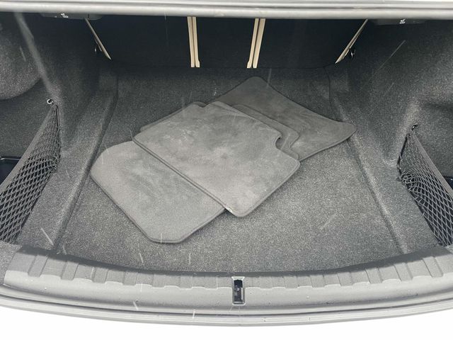 Vehicle image 13 of 35
