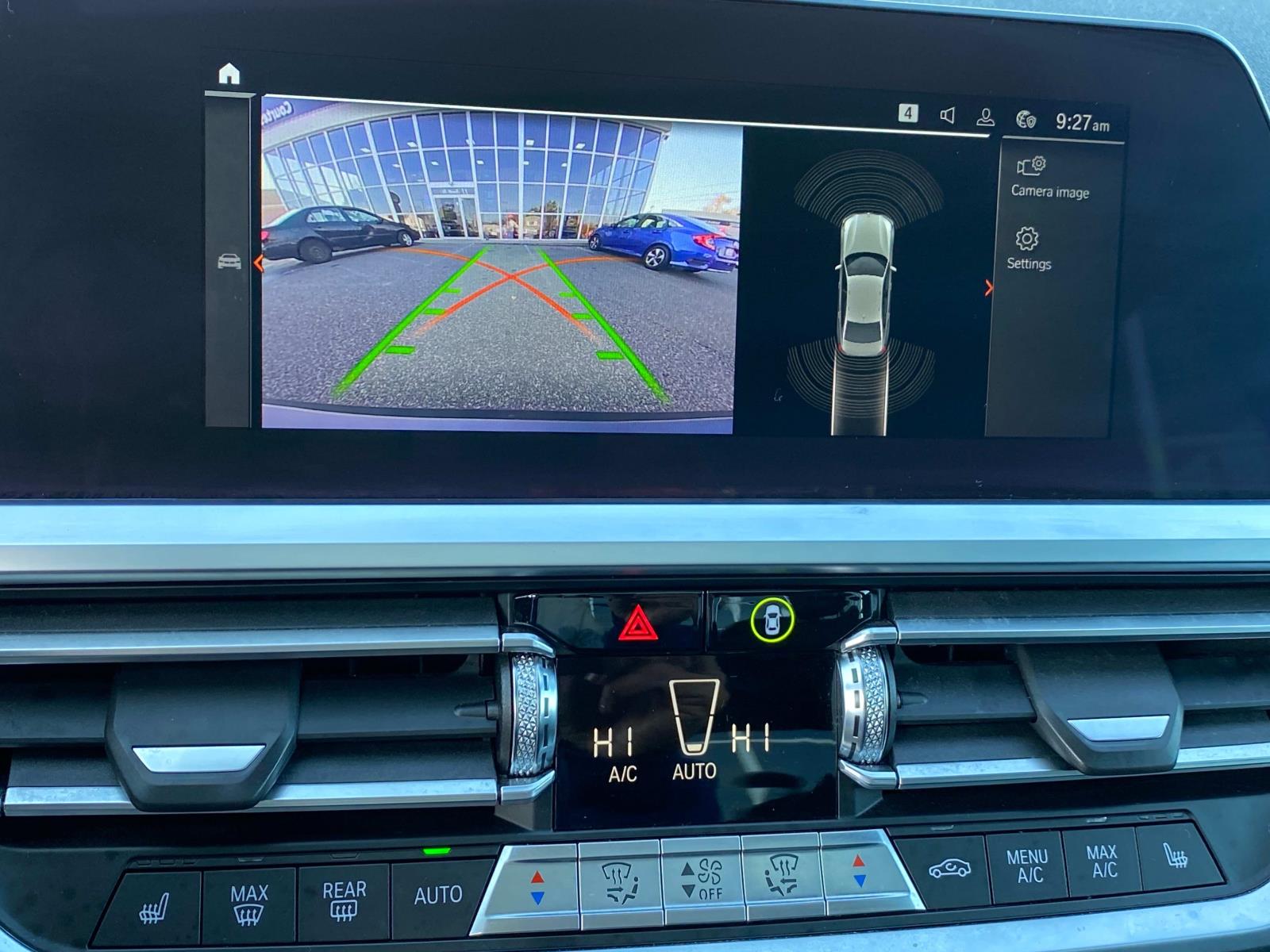Vehicle image 12 of 27