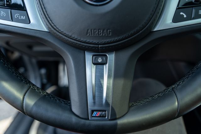 Vehicle image 28 of 44