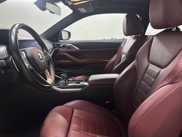 Vehicle image 12 of 25