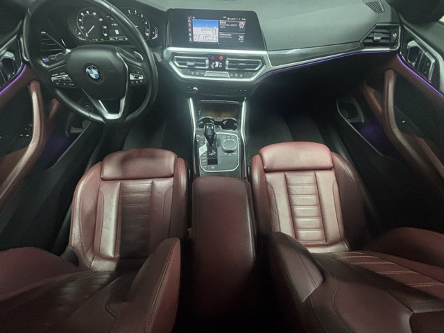 Vehicle image 15 of 25