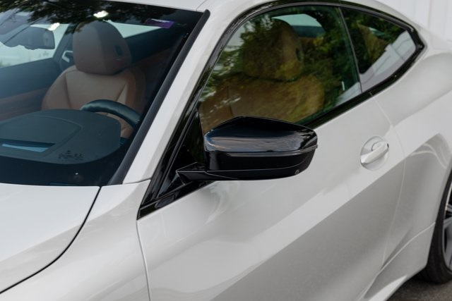 Vehicle image 39 of 51