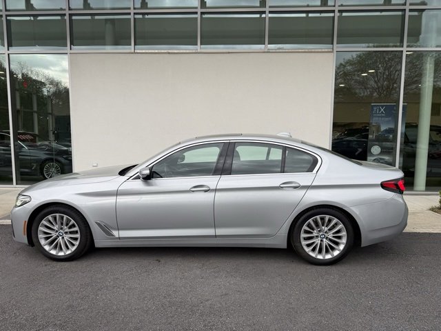 Vehicle image 7 of 15