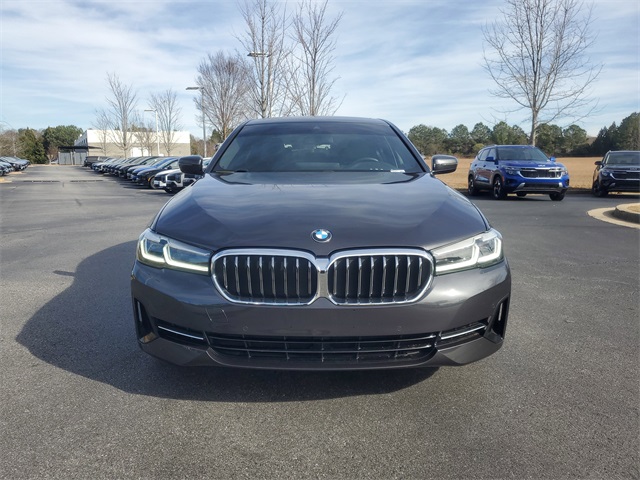 2021 BMW 5 Series 530i xDrive Image 3 of 31