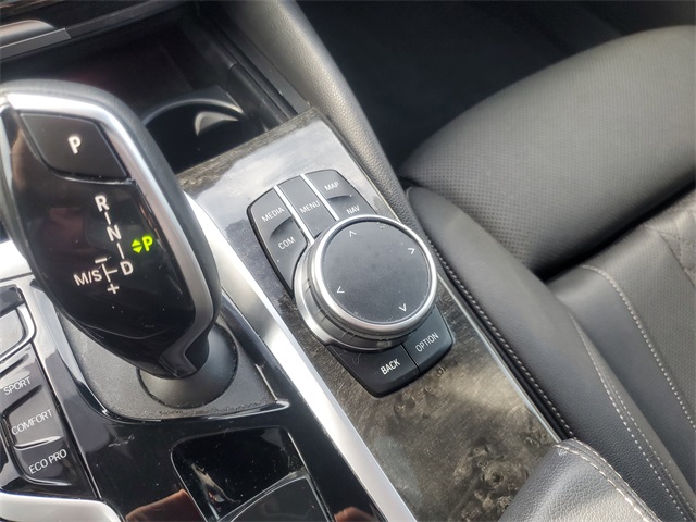 2021 BMW 5 Series 530i xDrive Image 22 of 31