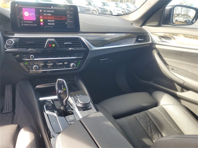 2021 BMW 5 Series 530i xDrive Image 25 of 31