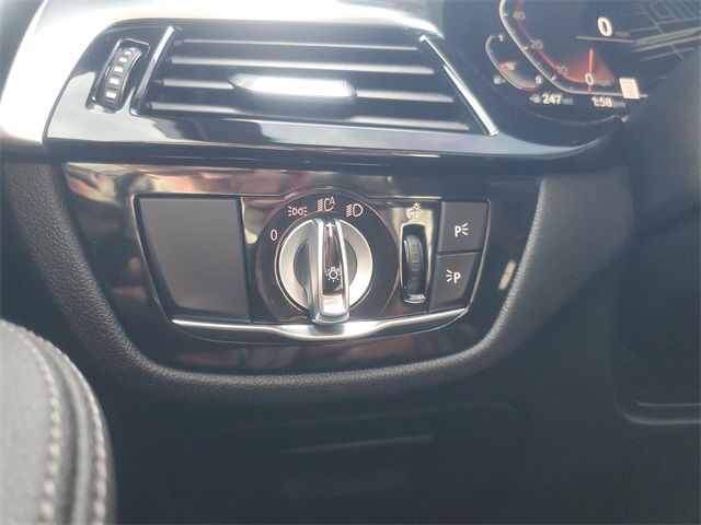 2021 BMW 5 Series 530i xDrive Image 30 of 31