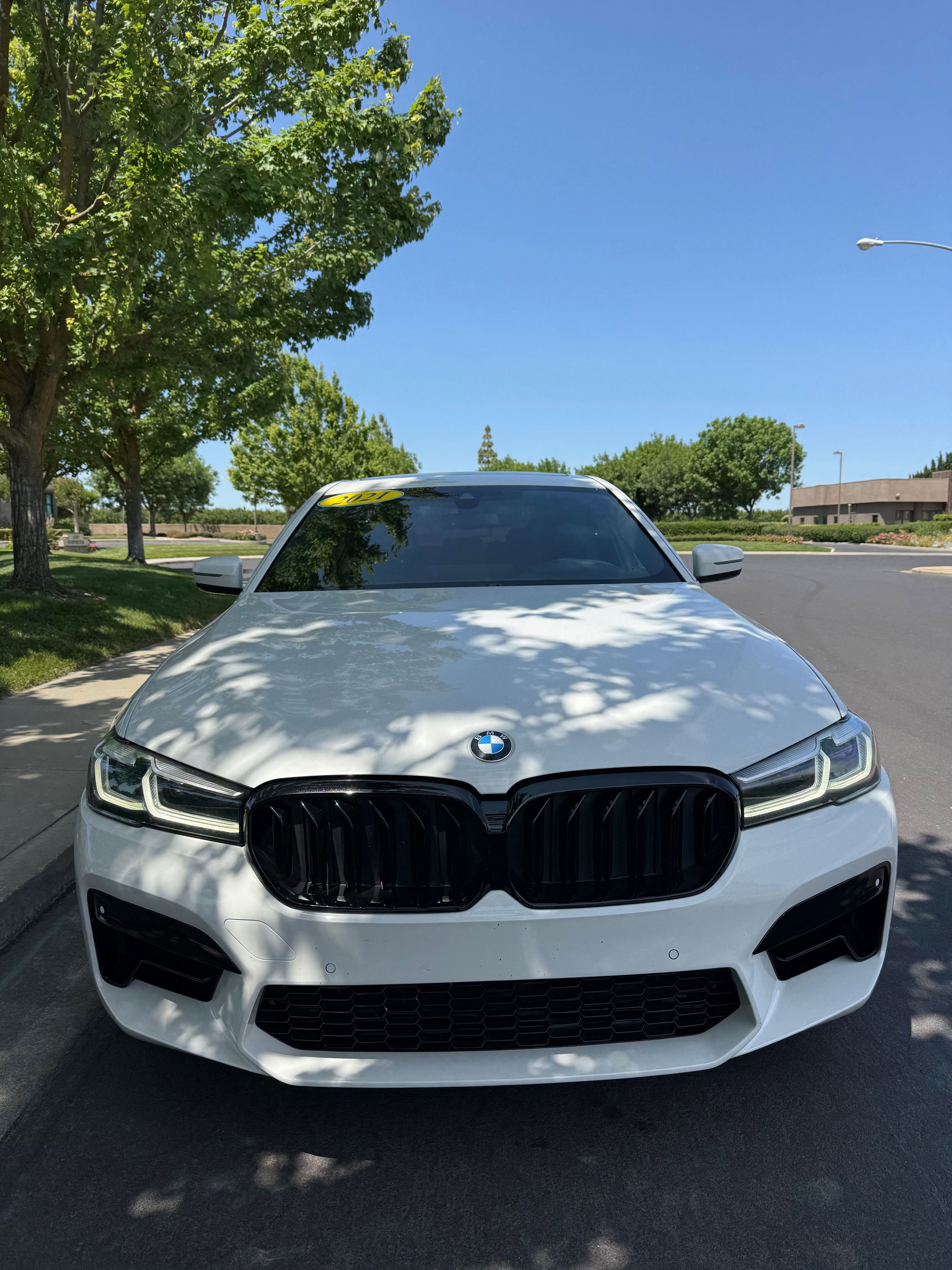 Vehicle image 1 of 28