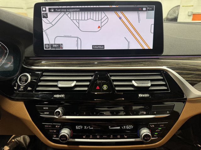 Vehicle image 23 of 36