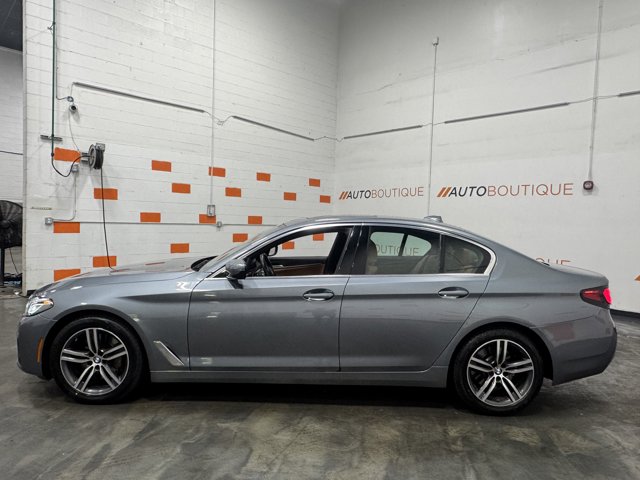 Vehicle image 8 of 36