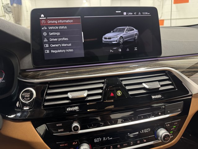 Vehicle image 22 of 36
