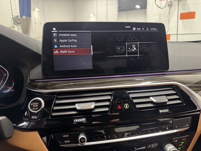 Vehicle image 21 of 36