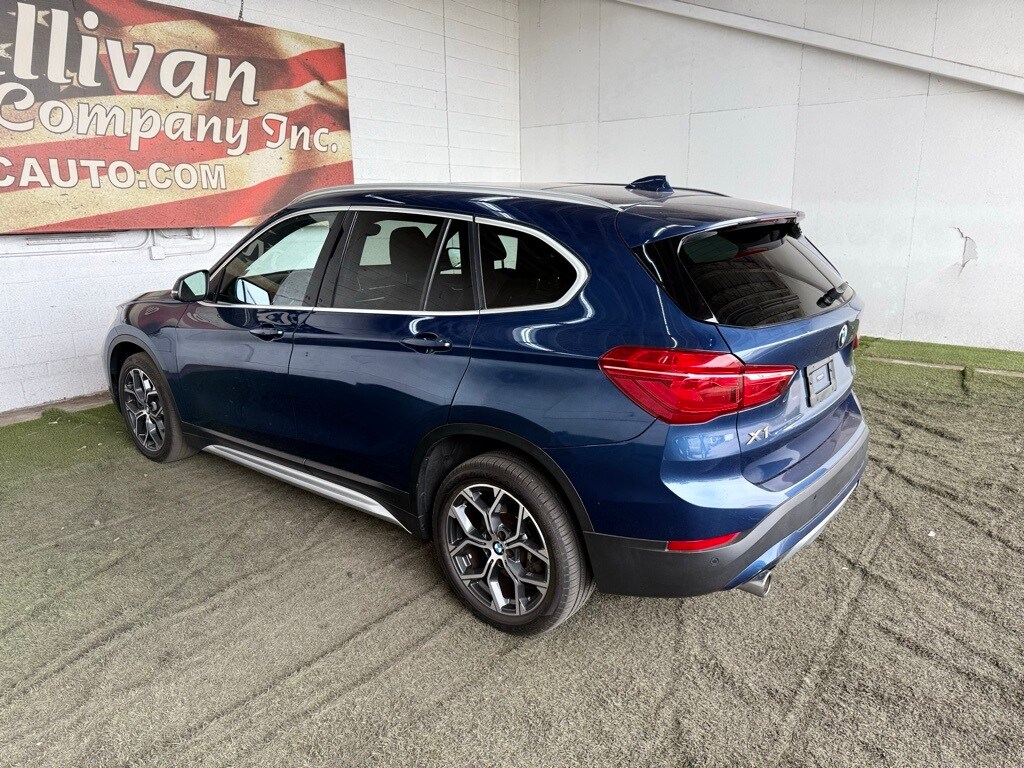 Vehicle image 12 of 49
