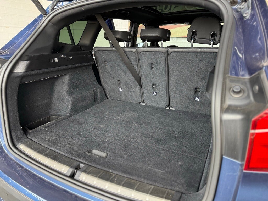 Vehicle image 42 of 49