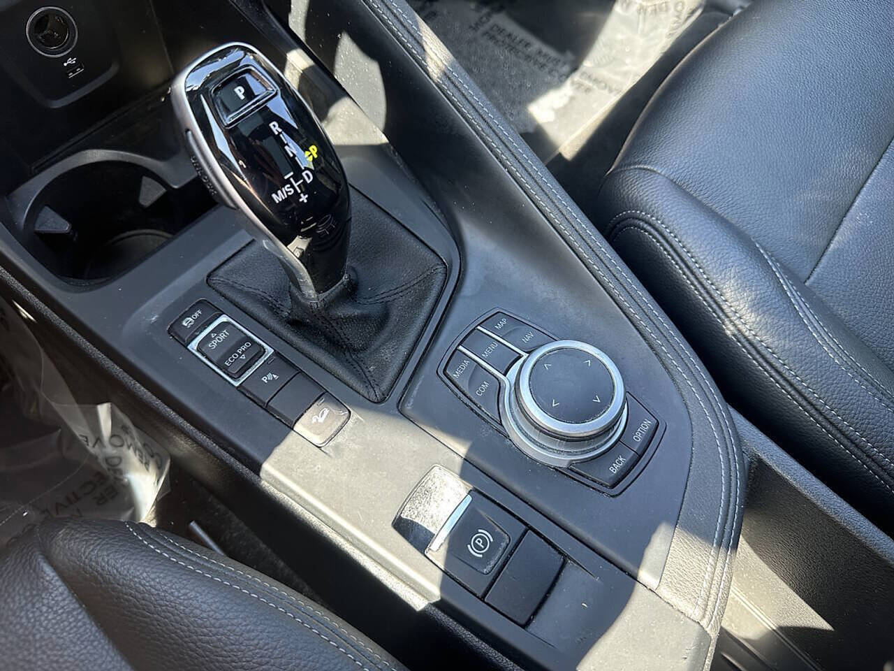 Vehicle image 19 of 36