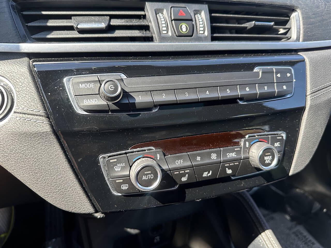 Vehicle image 20 of 36