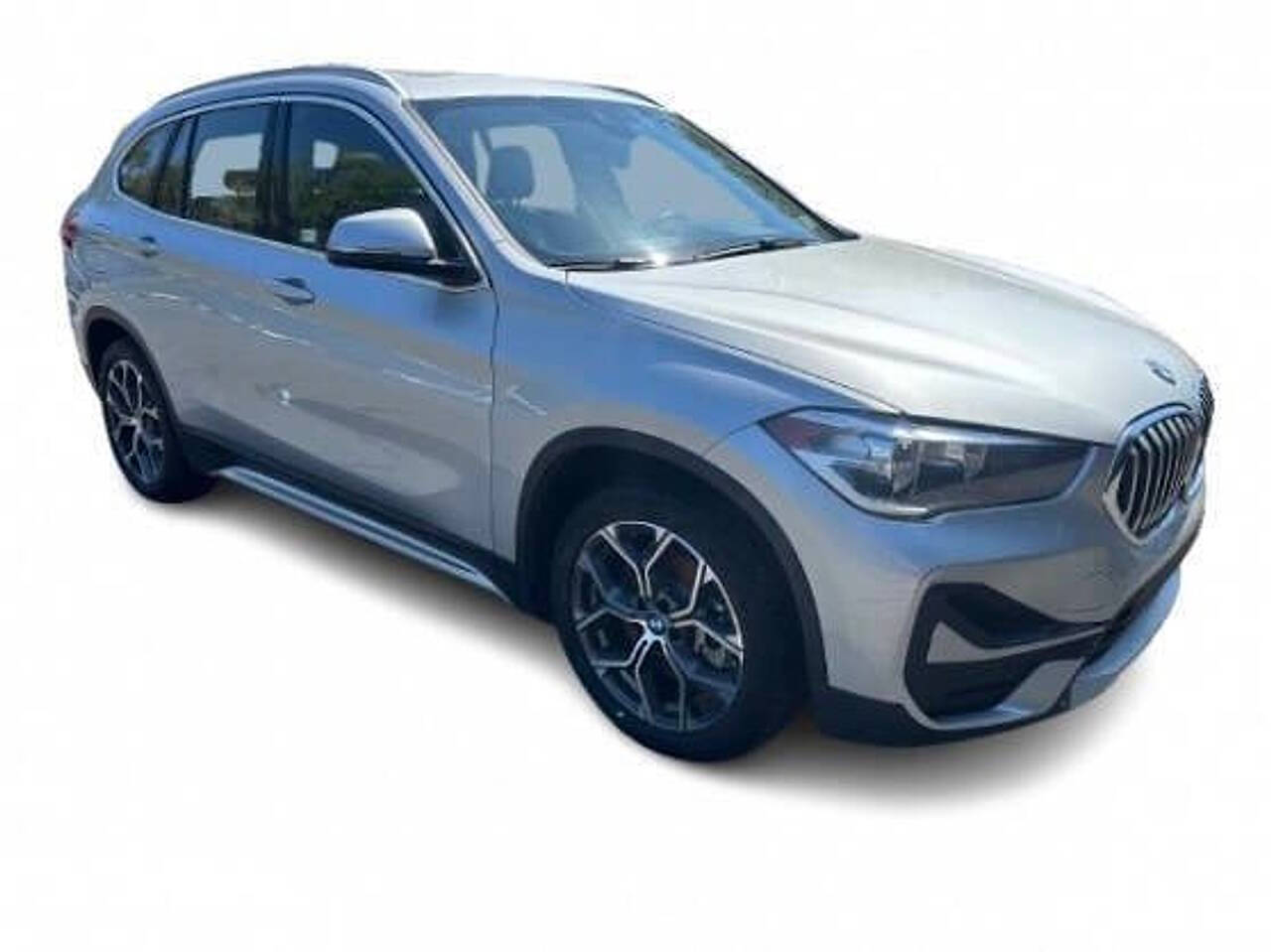 Vehicle image 2 of 36