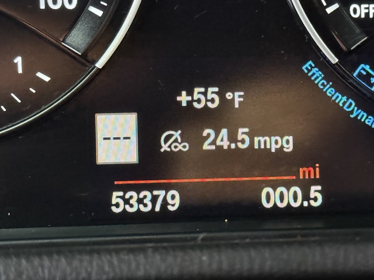 Vehicle image 19 of 69