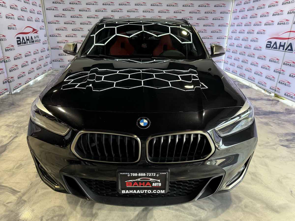 Vehicle image 6 of 69