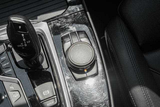 Vehicle image 20 of 48