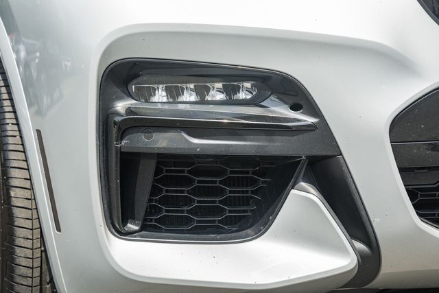Vehicle image 36 of 48
