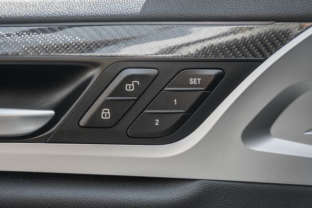 Vehicle image 23 of 48