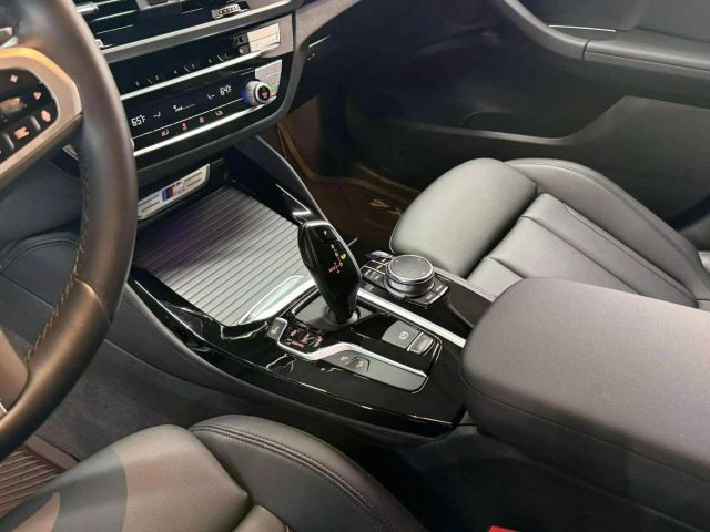 Vehicle image 19 of 36