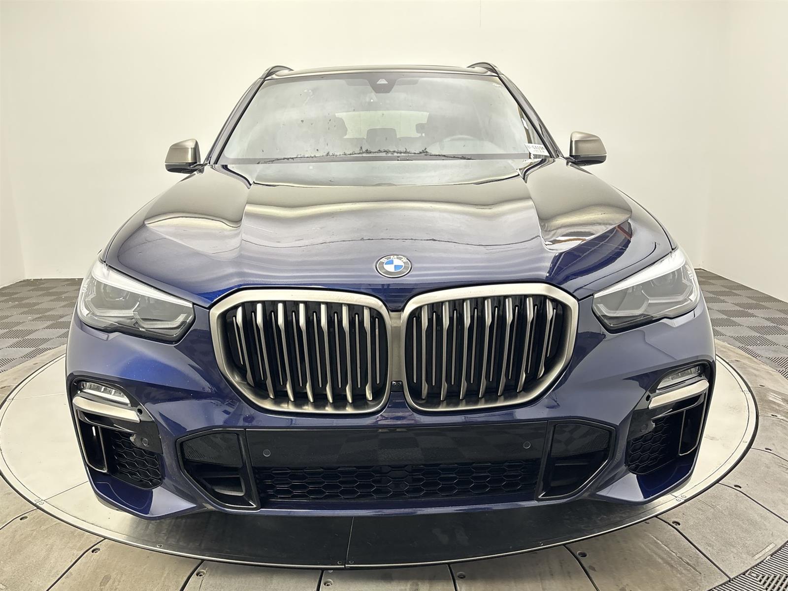 Vehicle image 4 of 31