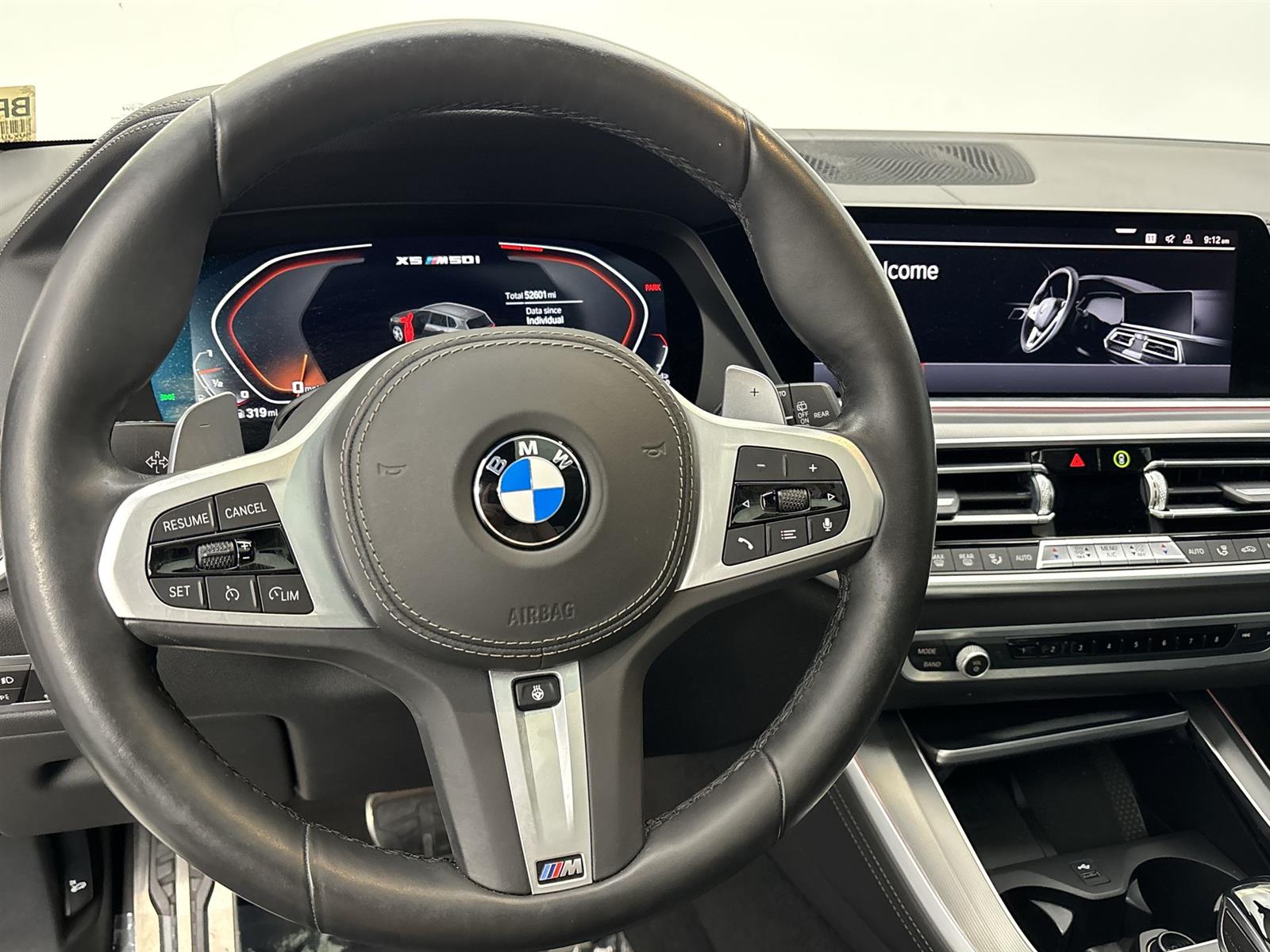 Vehicle image 29 of 31
