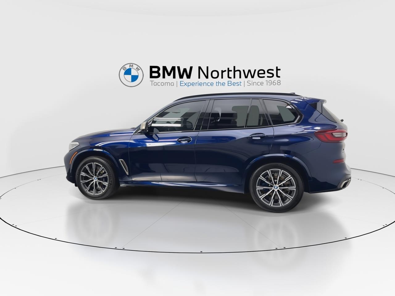 Vehicle image 14 of 31