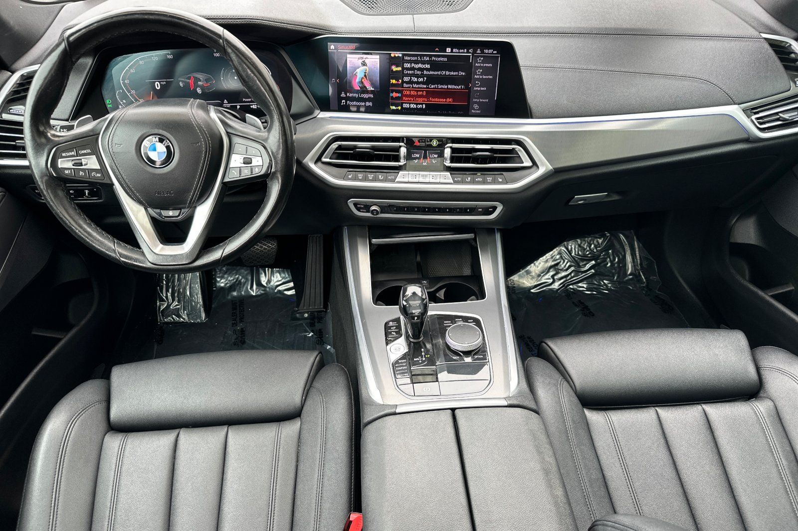 Vehicle image 13 of 30