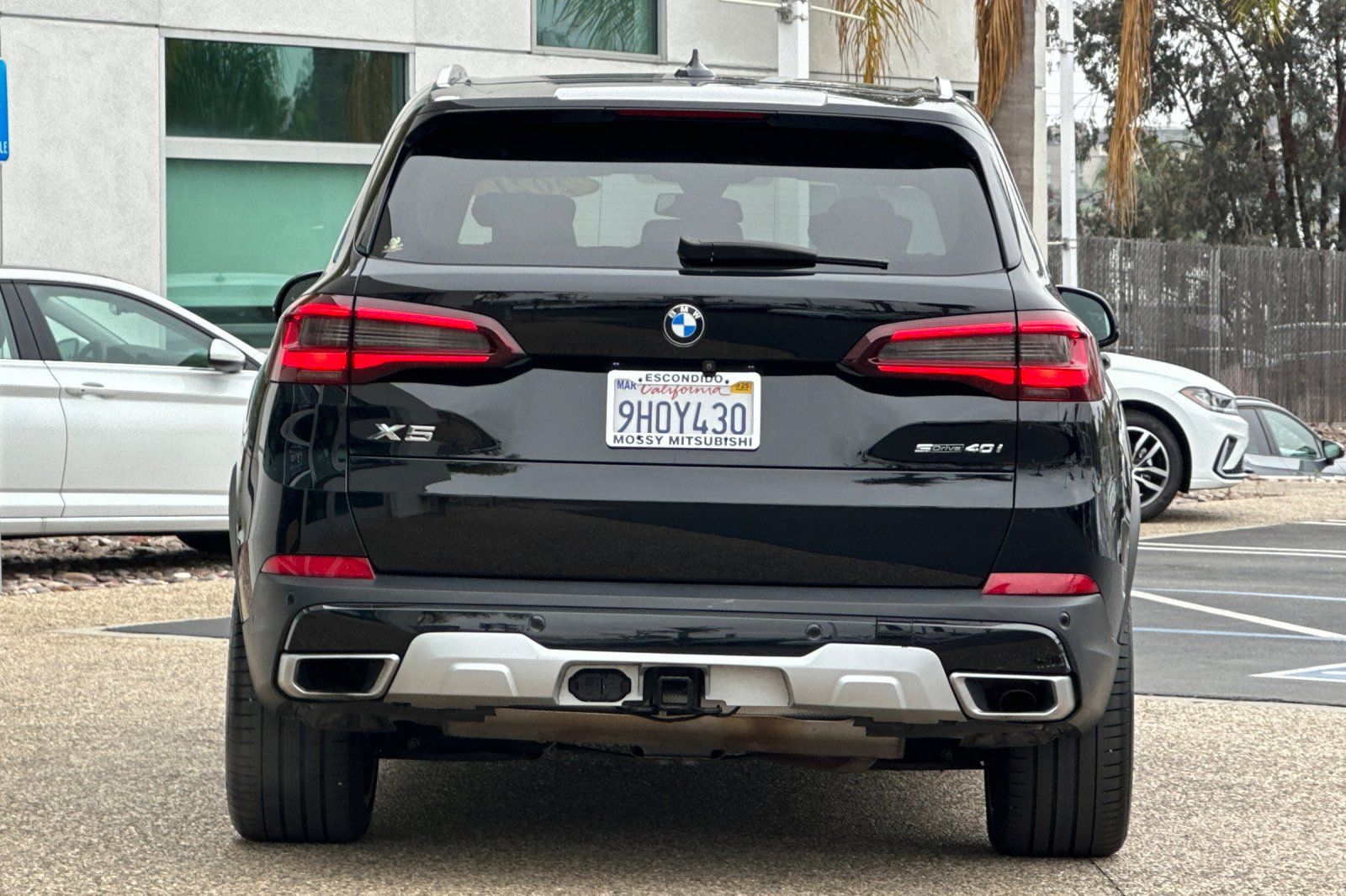 Vehicle image 6 of 30