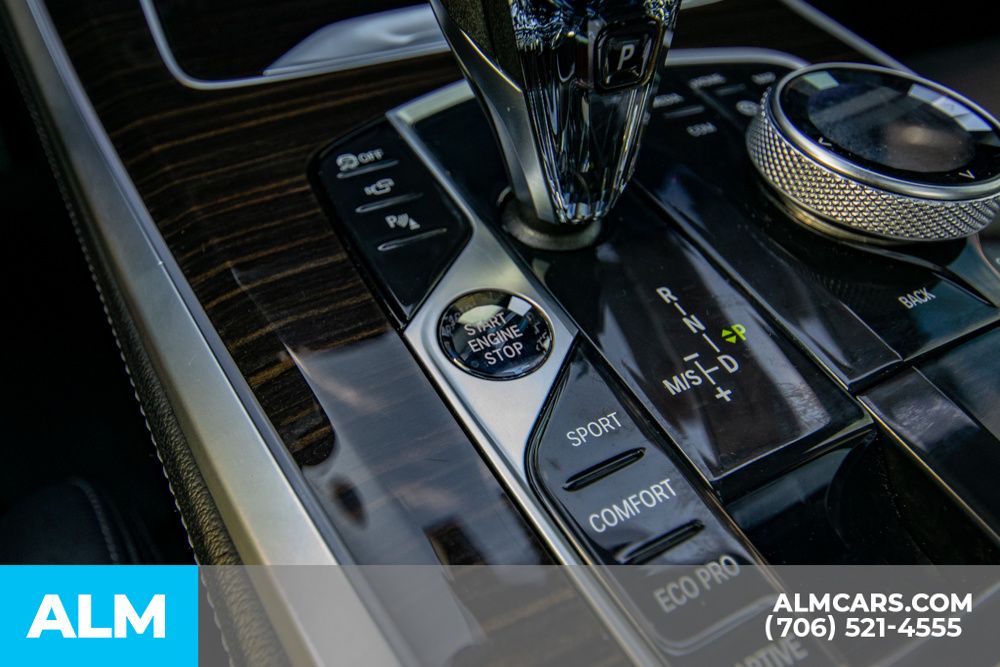 Vehicle image 24 of 49