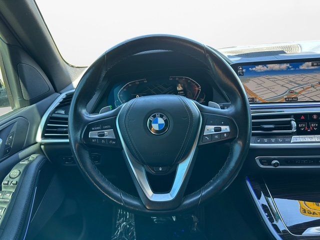 Vehicle image 14 of 49