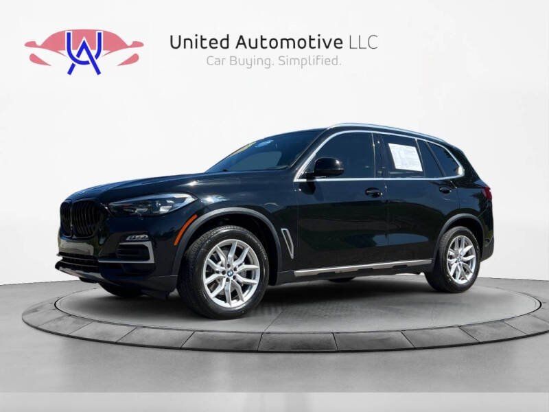 Vehicle image 1 of 49