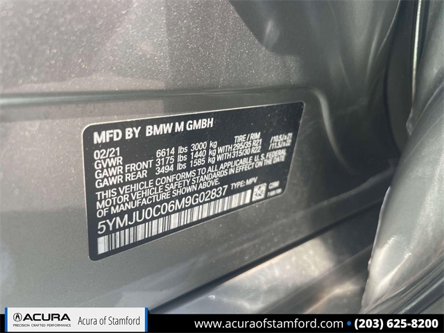 Vehicle image 23 of 35