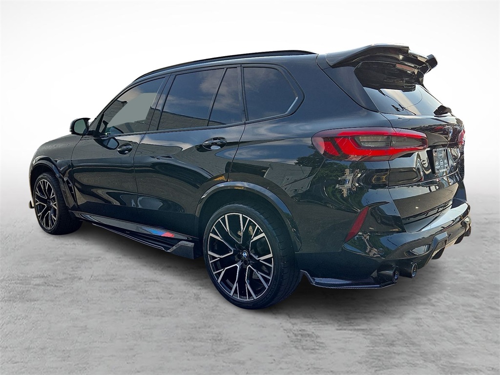 Vehicle image 9 of 31