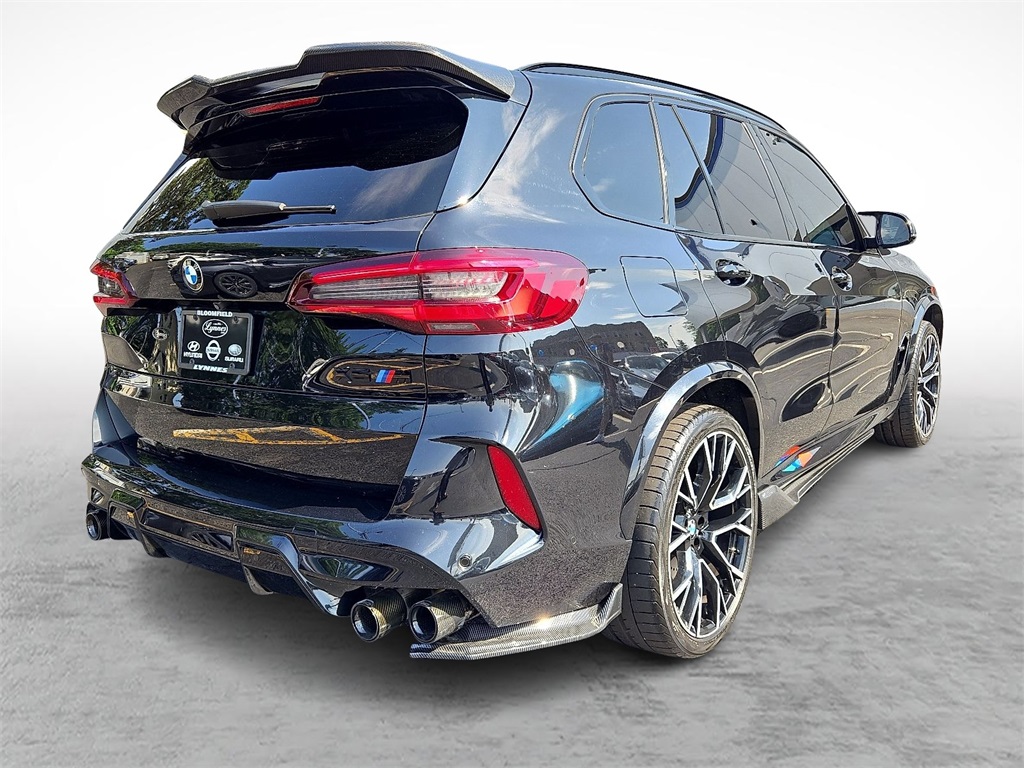 Vehicle image 6 of 31
