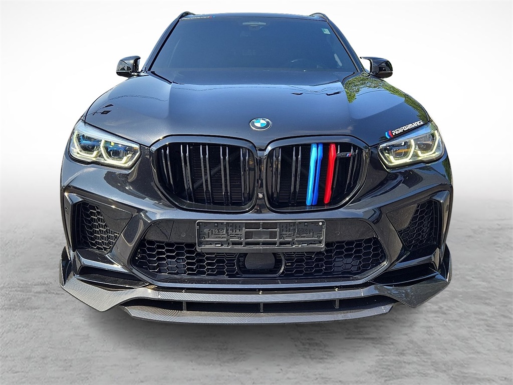 Vehicle image 3 of 31