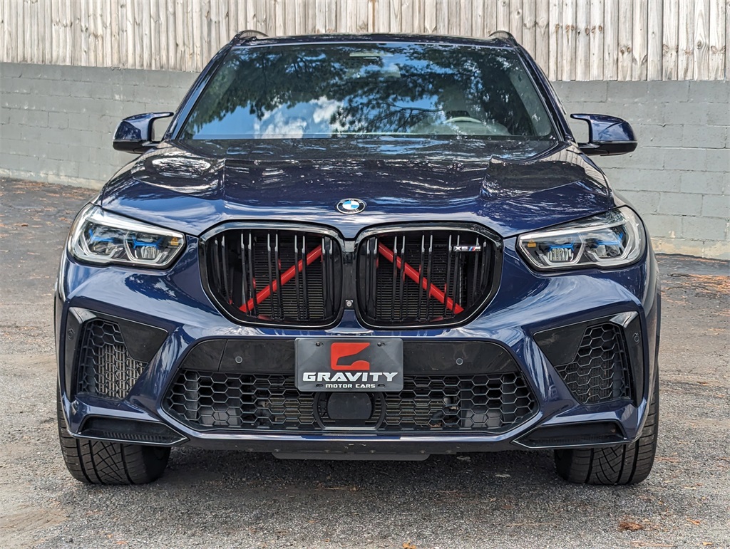 Vehicle image 3 of 32