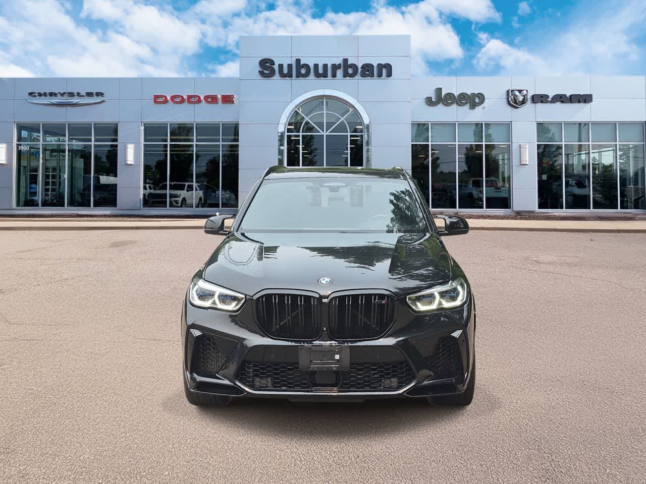 2021 BMW X5 M Base Image 3 of 38