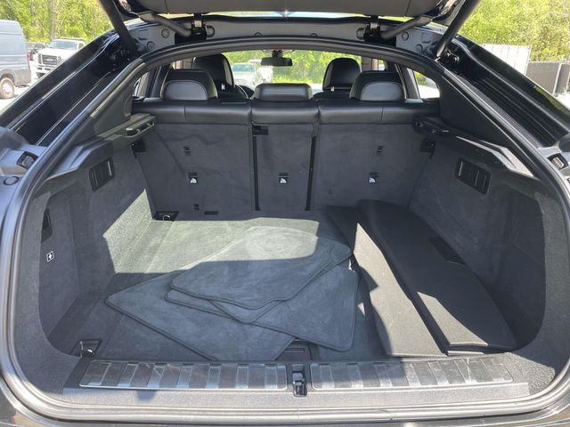 Vehicle image 11 of 35