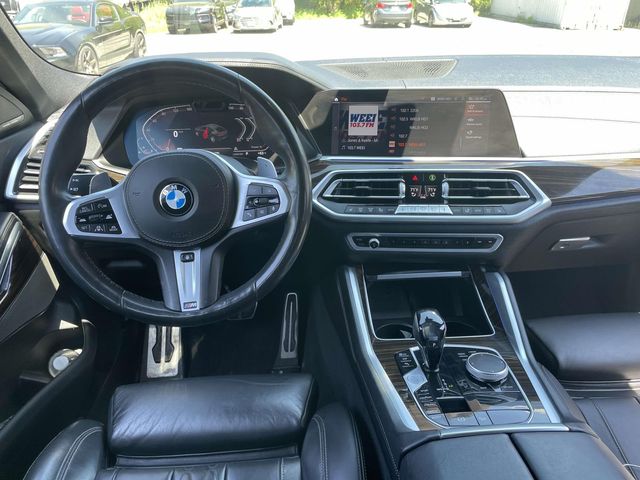 Vehicle image 14 of 35