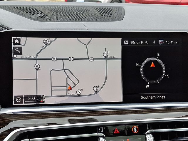 Vehicle image 17 of 32