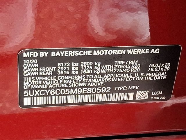 Vehicle image 26 of 32