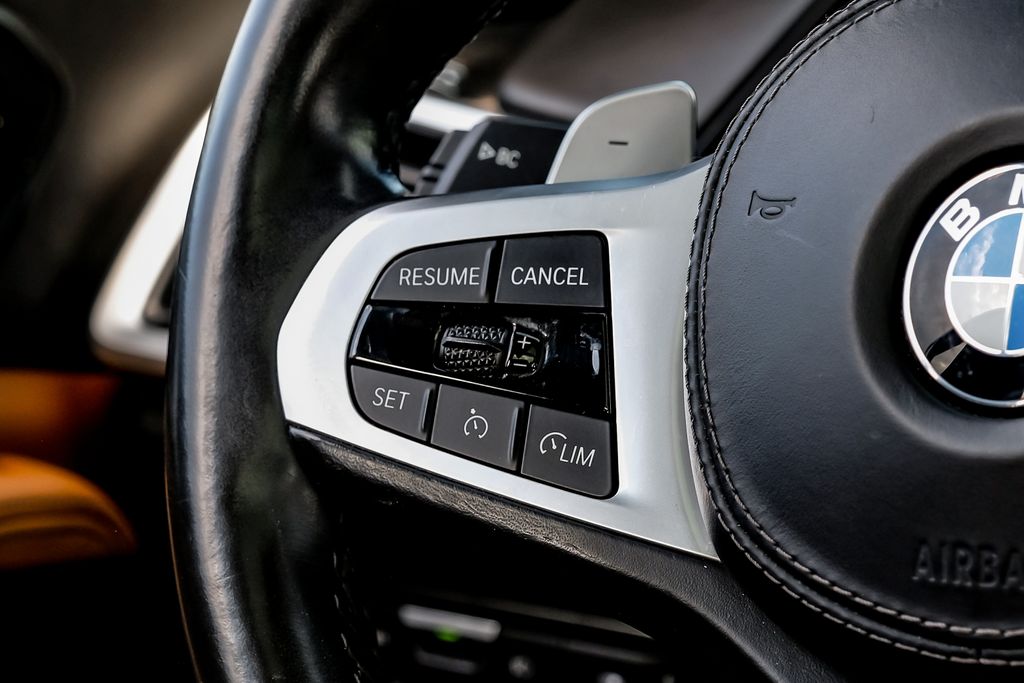 Vehicle image 62 of 71