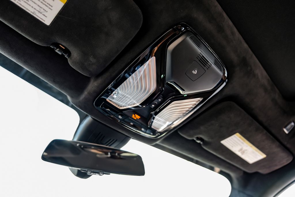 Vehicle image 50 of 71
