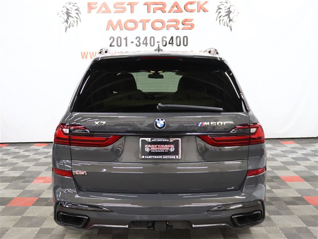 Vehicle image 12 of 30